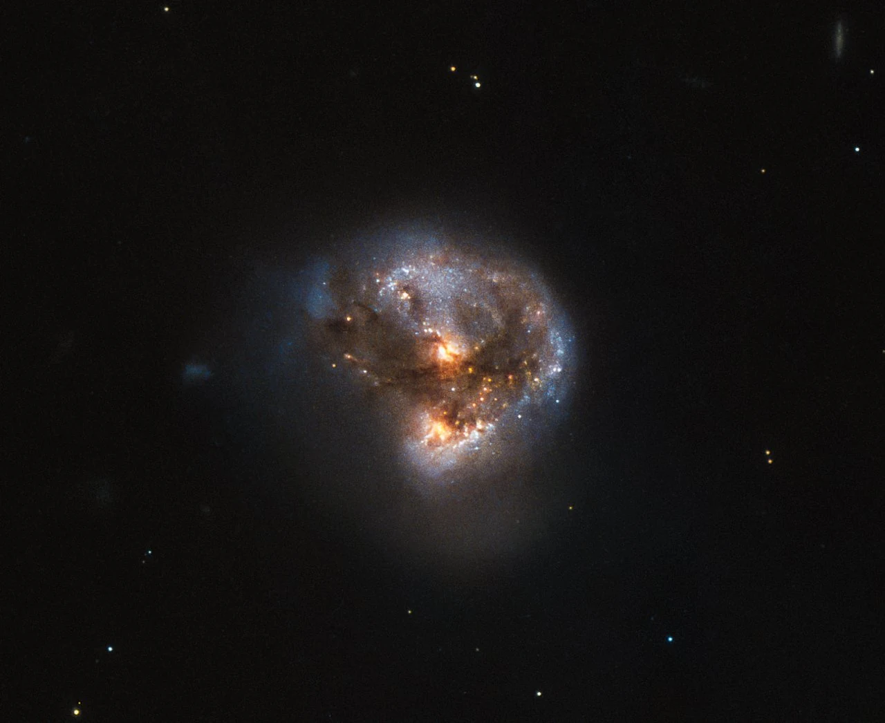 Astronomers Using MeerKAT Spot a Cosmic Laser Halfway Across the Universe